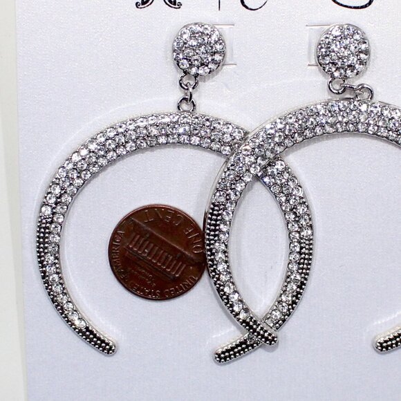 Jessica Simpson Push Back Silver Tone Clear Stone Dangle Pierced Earrings - Picture 5 of 12